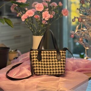 Houndstooth Mini Crossbody Bag / adjustable strap